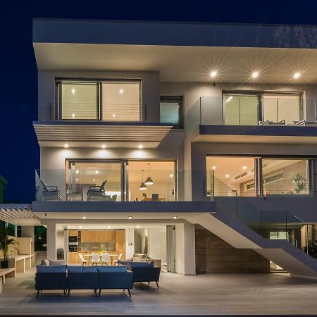 Luxurious Villa In Kozino With Fenced Garden Экстерьер фото