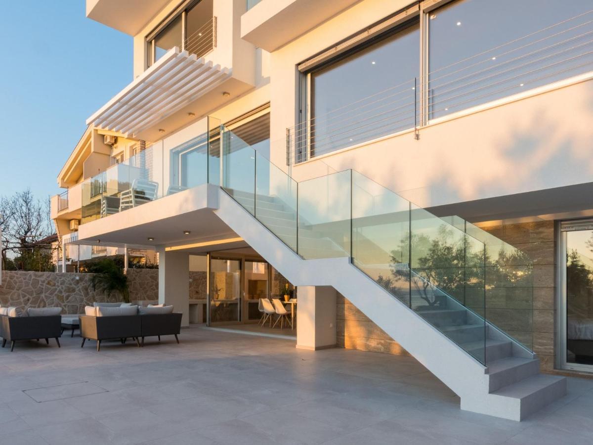 Luxurious Villa In Kozino With Fenced Garden Экстерьер фото